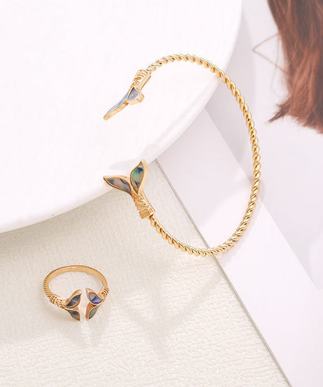 The Knot & Nova