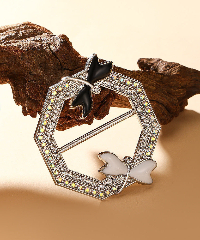 Prestige Brooch