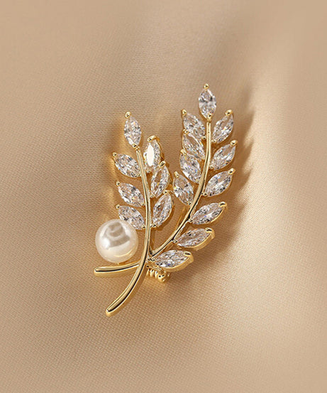 BroochNest